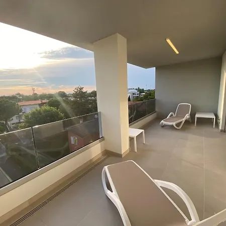 Apartman Modern 300m From The Sea *